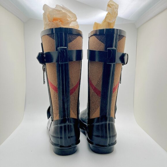 Burberry Shoes - Burberry Women's Rain Boots NWOT Size 36 (US 6)